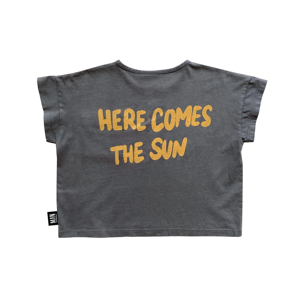 SUN IS OUT Cropped T-Shirt Little Man Happy